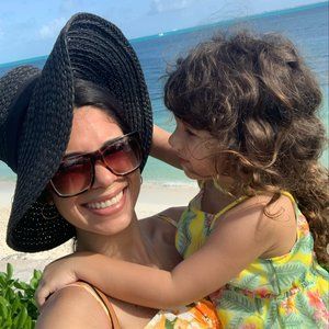 Meet your Posher, Karelys